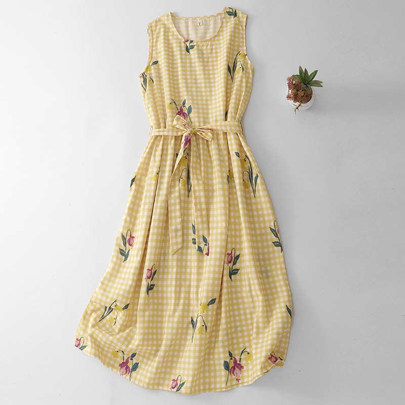 Vintage Heavy Floral Print Sleeveless Dress for Women, 2026 Summer New Style, Tie-Waist Slimming Vacation Midi Dress Vintage Heavy Floral Print Sleeveless Dress for Women, 2026 Summer New Style, Tie-Waist Slimming Vacation Midi Dress