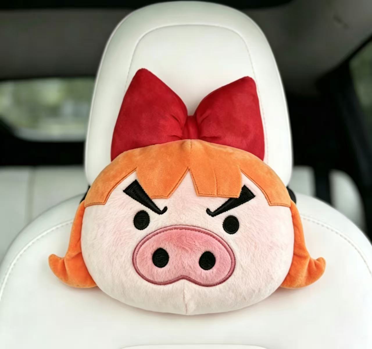 Cartoon Car Headrest and Neck Pillow Powerpuff Girls Crayon Shin-Chan Doodle Man Left Side Headrest Cross-Border Exclusive Supply