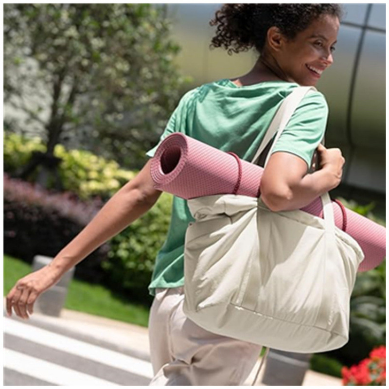 Spot bolso de mujer bolso de hombro grande con mango superior bolso de mano con botón de esterilla de yoga para gimnasio