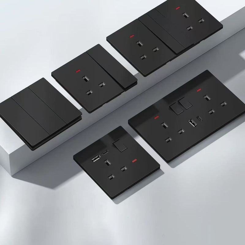 Hong Kong and Australia version 13a British-style socket with USB charging port, electric light switch, international socket panel, black