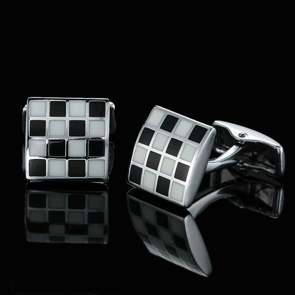 Black and white grid