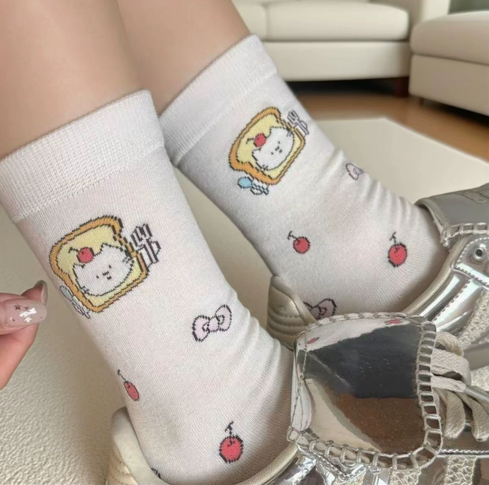 Hello Kitty, японский мультяшный бренд белые гольфы-колготки для учеников начальной школы, средняя длина, осень