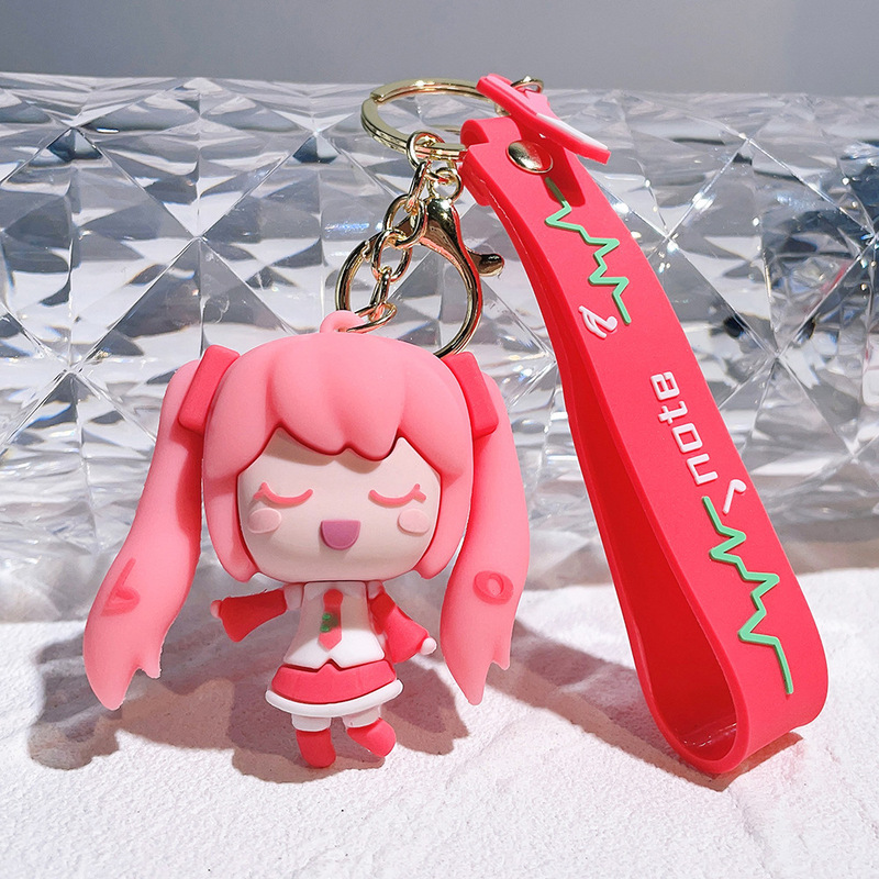 初音キーホルダークリエイティブ漫画美少女人形バッグペンダント車のキーチェーンリングギフト卸売|undefined