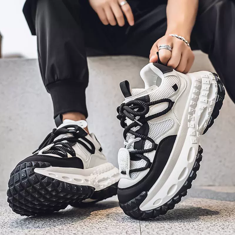 Повседневная мужская обувь, летняя дышащая сетка, универсальный дизайн, повседневная спортивная обувь, подошвы из шин, увеличивающие трансграничные туфли для папы.