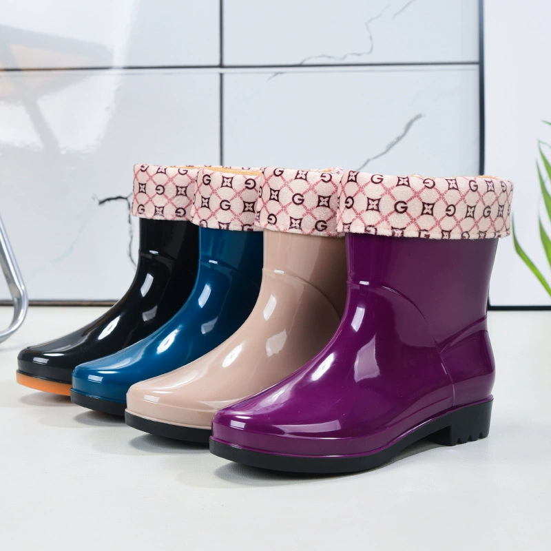 Средние цилиндры нескользящая водонепроницаемая обувь желе сапоги дождя сапоги воды теплая обувь женская взрослая мода длинная трубка завод прямых продаж