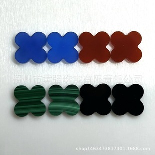 New accessories 8x8-13x13m natural malachite red agate agate four-leaf clover gem pendant jewelry wholesale