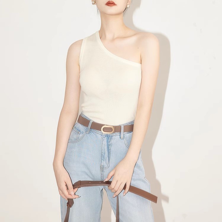 ブロガーの肩のベストの上着の女性の绢糸の半分の肩の白い夏の中でニットの肩のキャミソールを组みます。|undefined