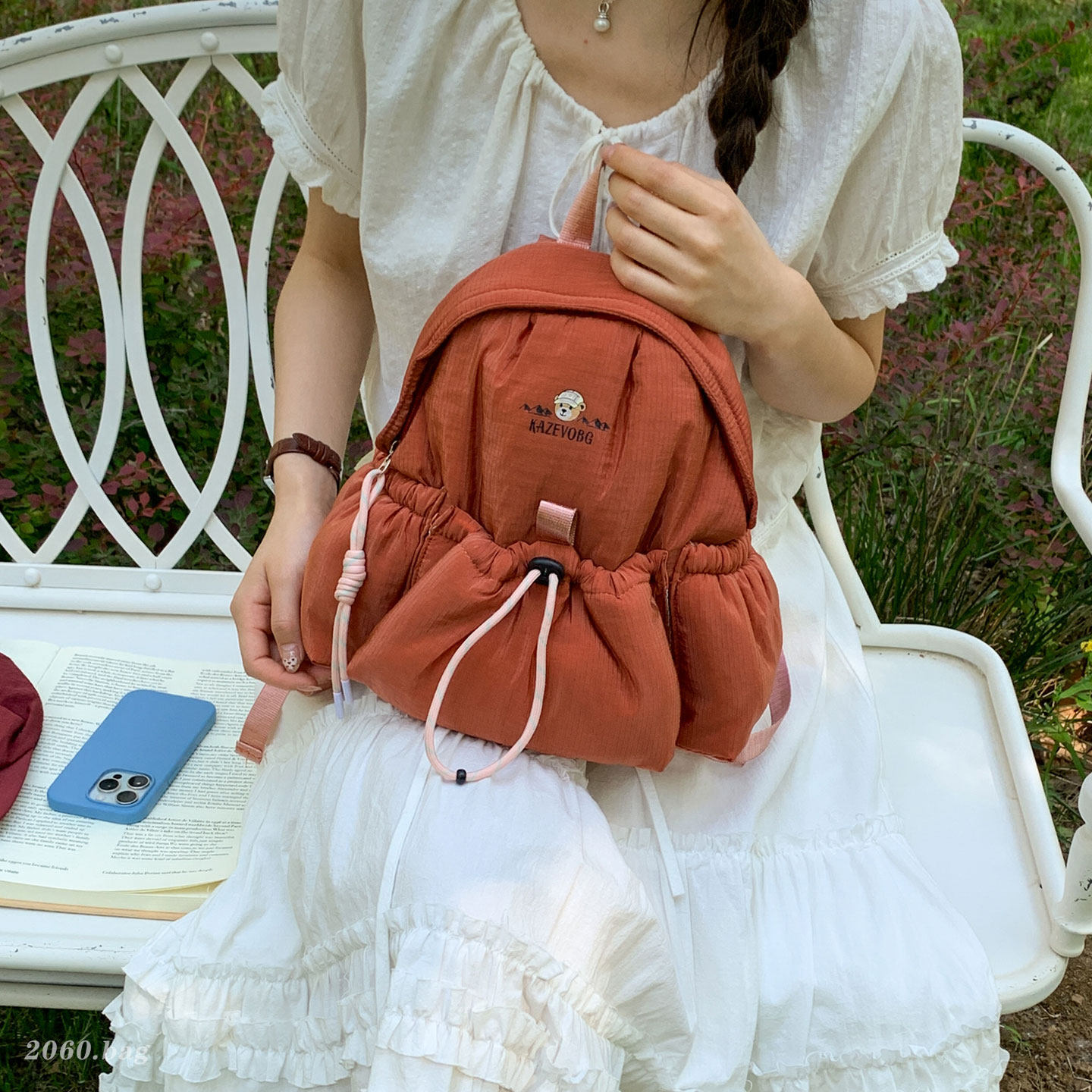 Nuevo estilo de viaje 2026 Bundokou mujer mochila funcional ocio impermeable cuerda de extracción al aire libre mochila de montaña de viento ligera