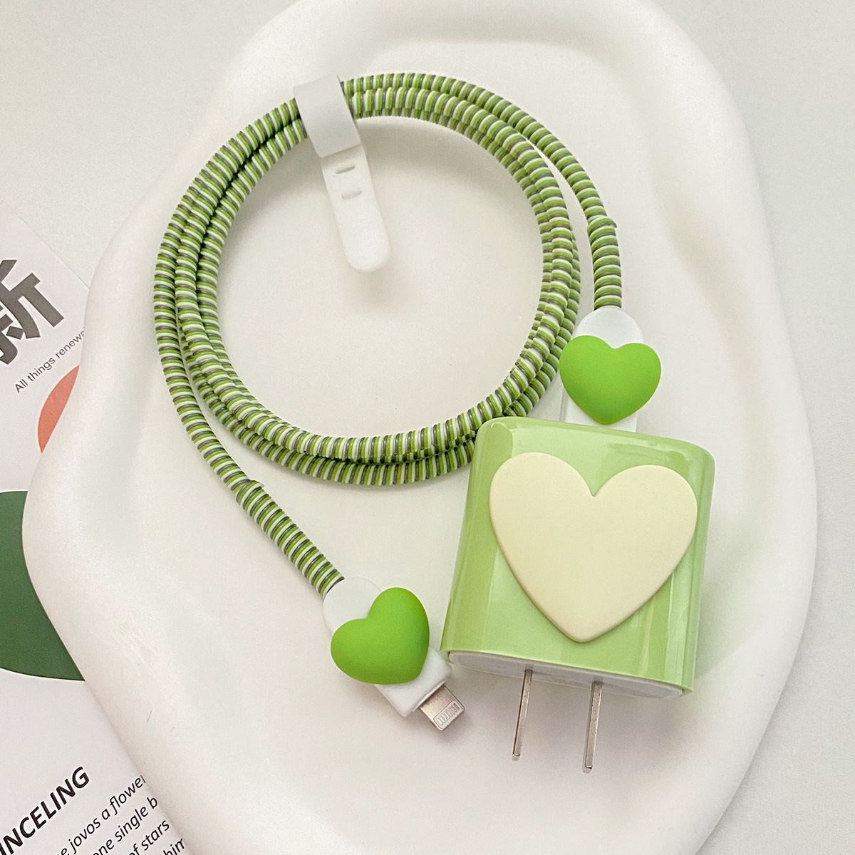 Aplicable a la cubierta protectora del cable de datos iPhone13/14/15 cubierta protectora estándar europea y americana de Apple 20W cargador