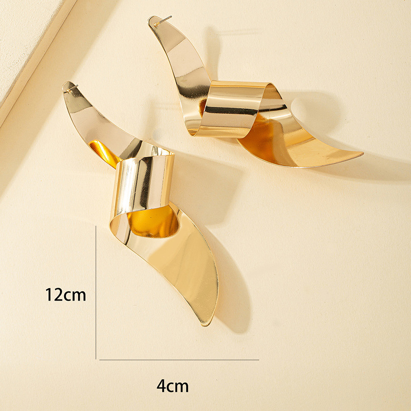 Europa y América transfronteriza moda espiral de gran tamaño exagerada textura suave desgaste temperamento Internet celebridad mismo estilo Qingdao venta al por mayor