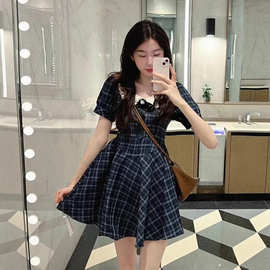夏季新款学院风格纹少女感连衣裙女甜美减龄小个子娃娃领A字裙子