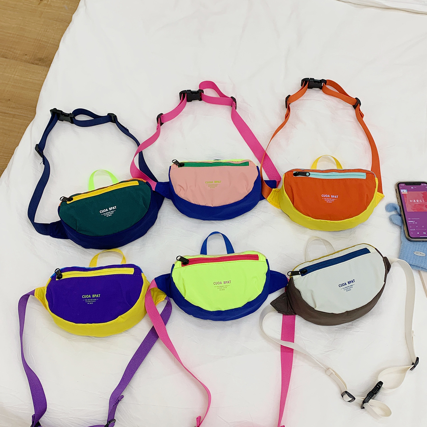 Bolsa de pecho de moda coreana popular para niños y niñas, bolso de viaje ligero para niños, nuevo bolso de cintura de niños deportivos casuales
