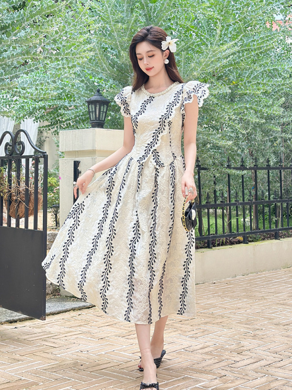 2025夏季新款女装欧美气质女神范圆领撞色刺绣蕾丝连衣裙45309|undefined