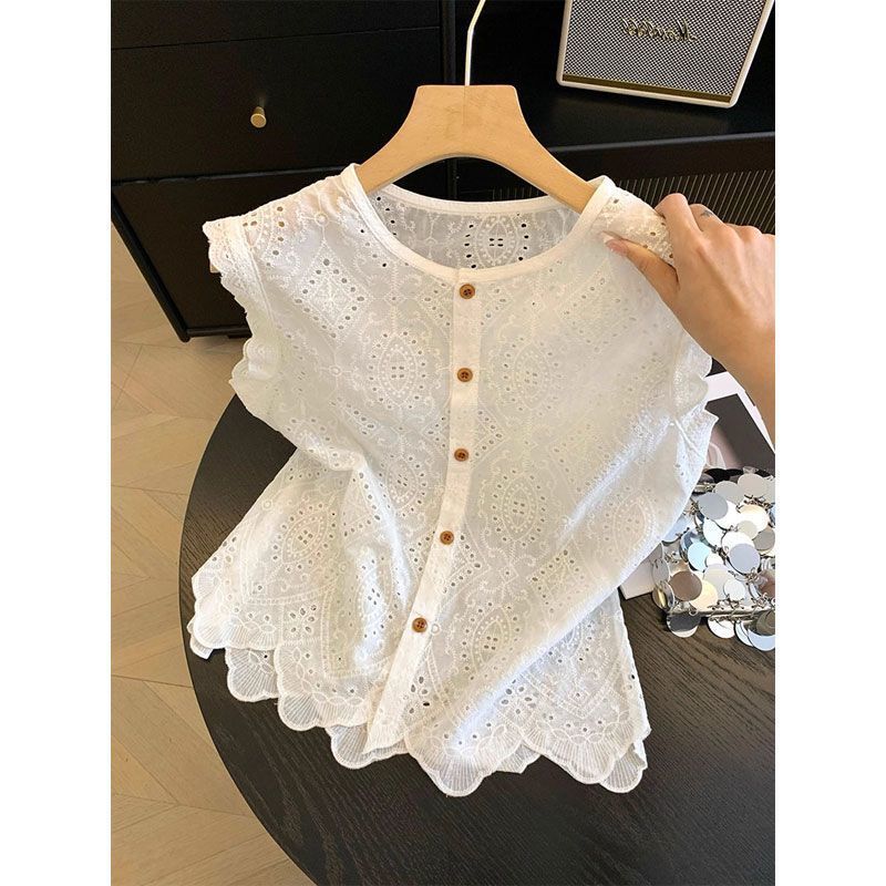 High-End Lace Embroidery Hollow-Out Sleeveless Shirt for Women, Summer 2026 New Stylish Youthful Vest-Style Top