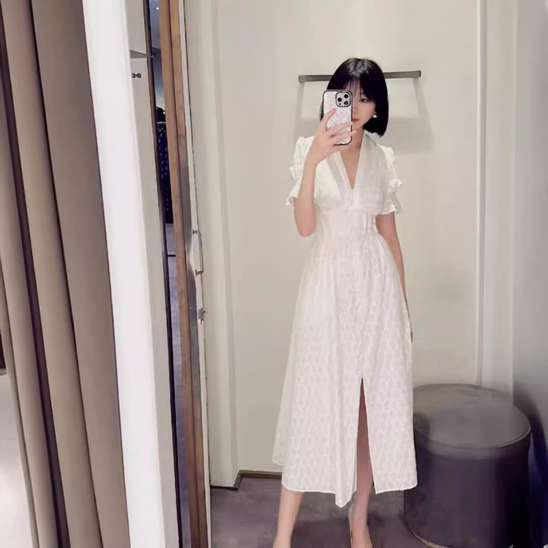 French-Style Elegant Niche Spring and Summer New Pearl White Tea Break Dress with Mesh Hollow Embroidery Cotton V-Neck Dress