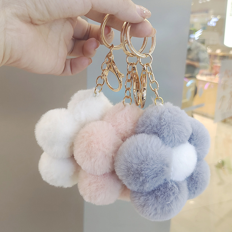 Creative keychain flower-shaped
