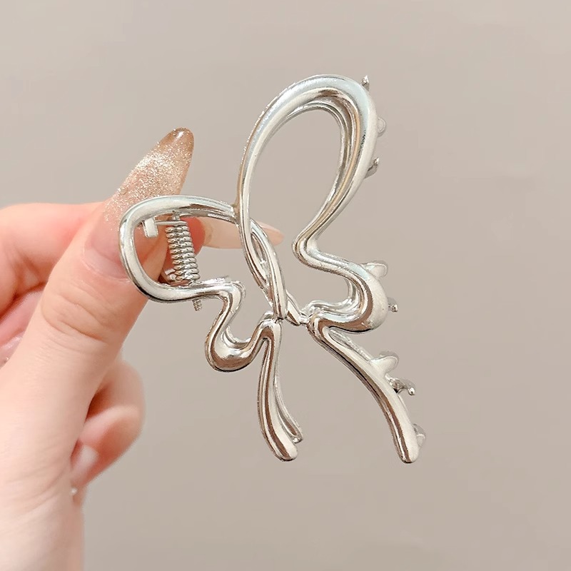 11 # Pinza de metal mariposa de viento frío 7cm