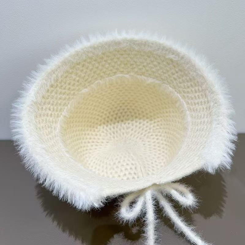 Versione coreana Visone Veet Protezione per le orecchie Fessura Donna Autunno Inverno Caldo Casual Versatile Viso Dimagrante Maglia Pescatore_voghion.com