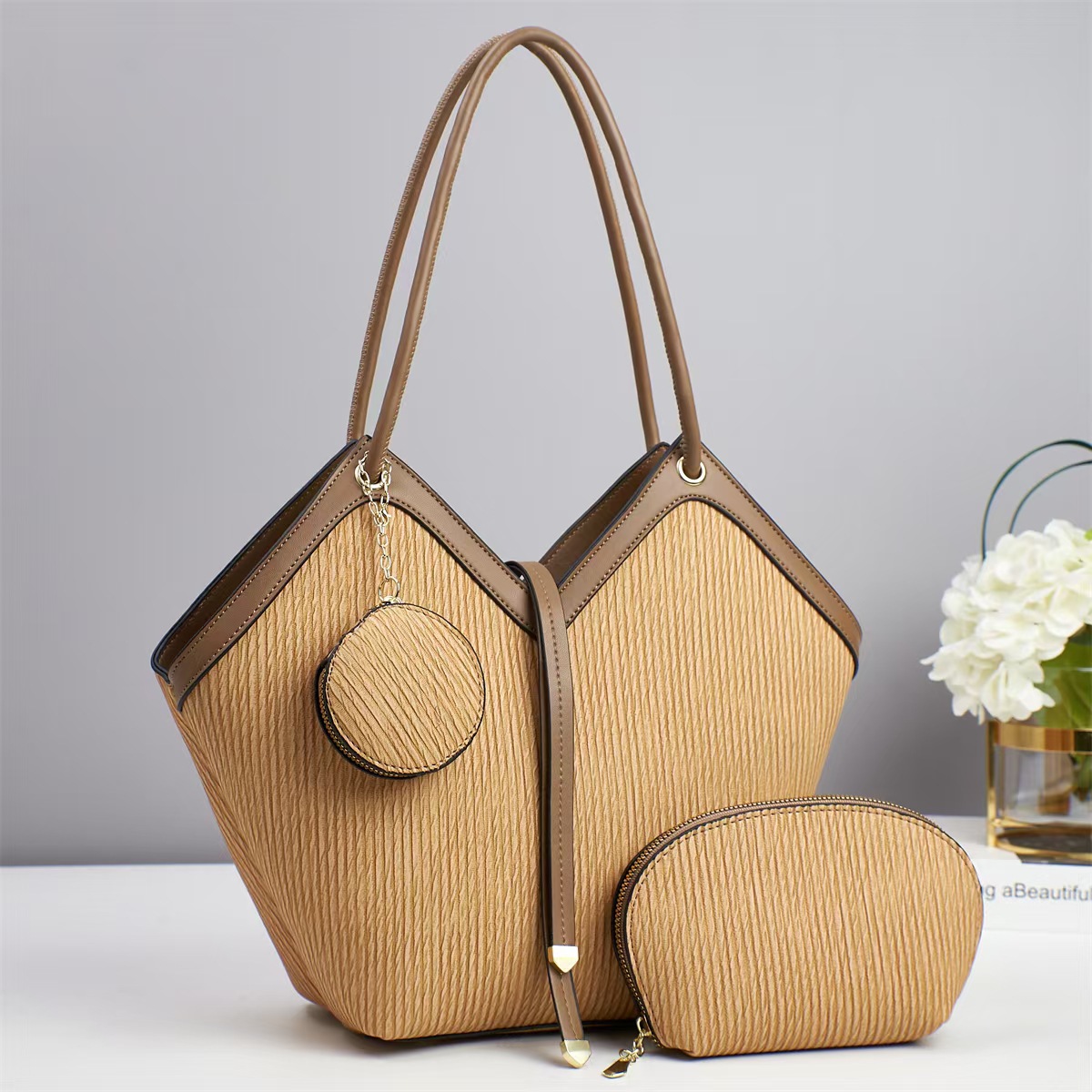 Hermoso bolso de hombro, bolso de mujer, bolso de mujer, temperamento universal, nuevo bolso coreano, moda para mujeres