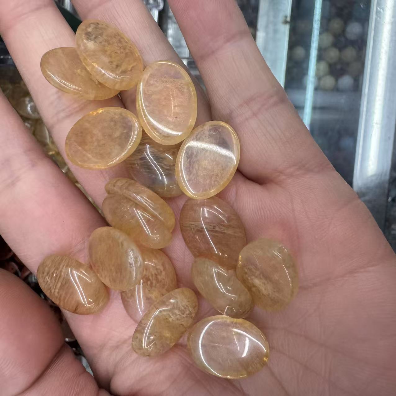 Synthetic coffee gold