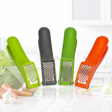 压蒜器不锈钢塑料捣蒜器蒜泥厨房工具手动剥蒜器蒜泥器磨蒜砸蒜