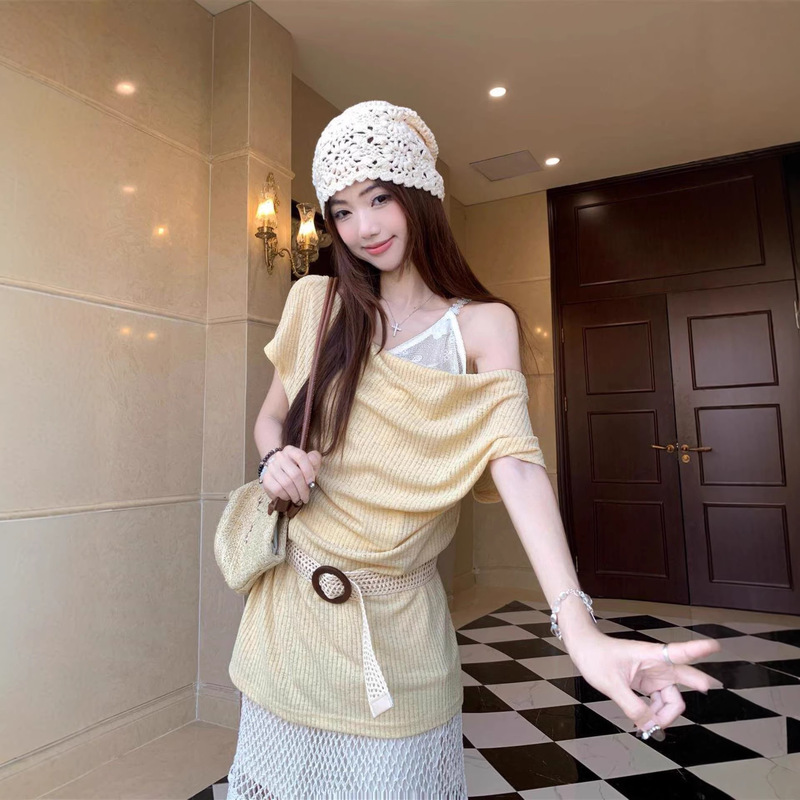 Gentle Style Asymmetrical Shoulder Drop-Neck Knit T-Shirt for Women, Summer Bohemian Design, Faux Two-Piece Off-Shoulder Short-Sleeve Top Gentle Style Asymmetrical Shoulder Drop-Neck Knit T-Shirt for Women, Summer Bohemian Design, Faux Two-Piece Off-Shoulder Short-Sleeve Top