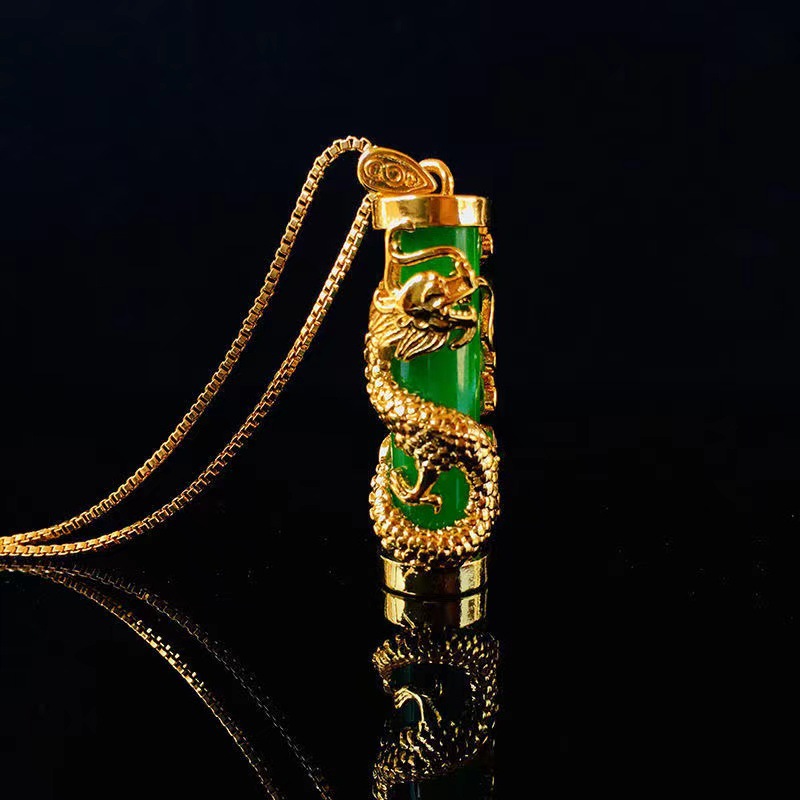Retro pendant for men and women