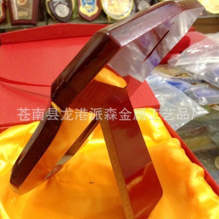 1855447377_1401302816