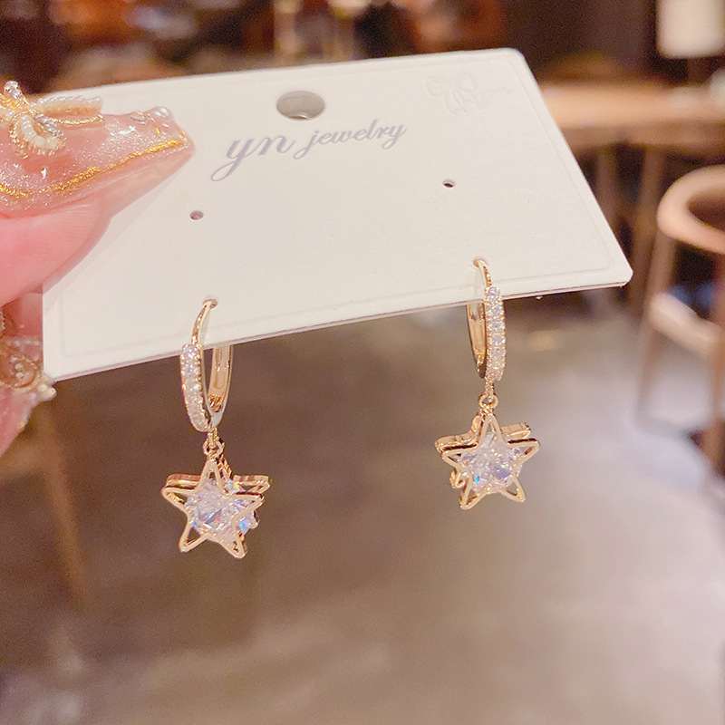 Elegant fashionable goods