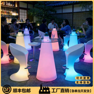 LED�l����_��̨ ��̨��ɢ��¶̨վ̨�����uβ�ƿ��ȏd�M�ψA�ε�
