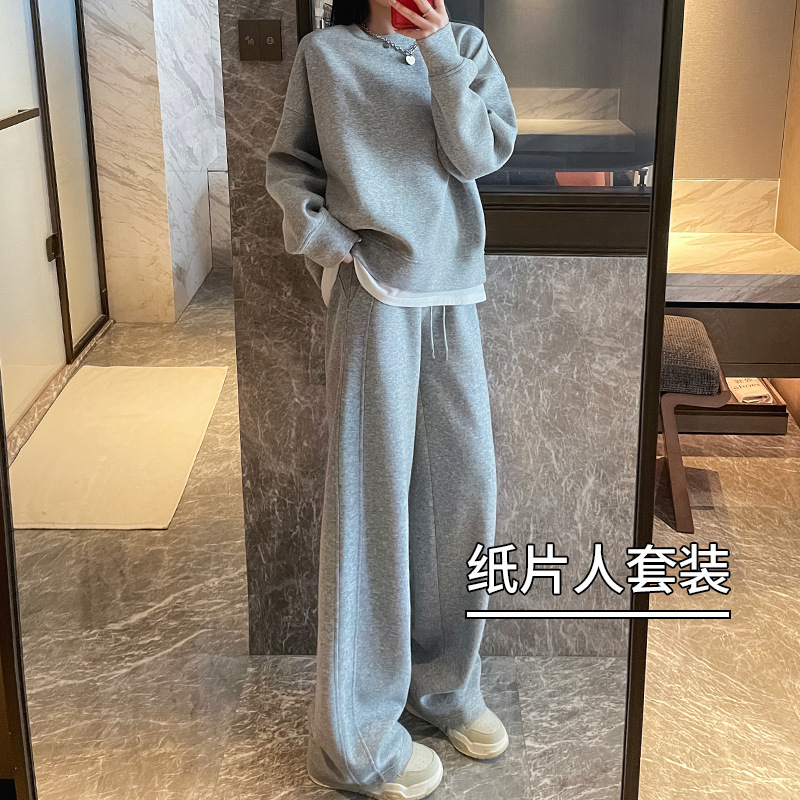Grey Casual Sports suit Women's Spring and Autumn Round Neck Sweat Slimming Sports Wide Leg Pants 2025 Super Fire Two-piece Set