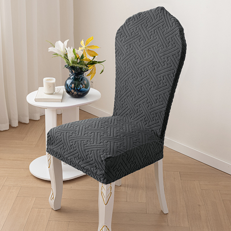 Silla europea cubierta - muralla - metal gris