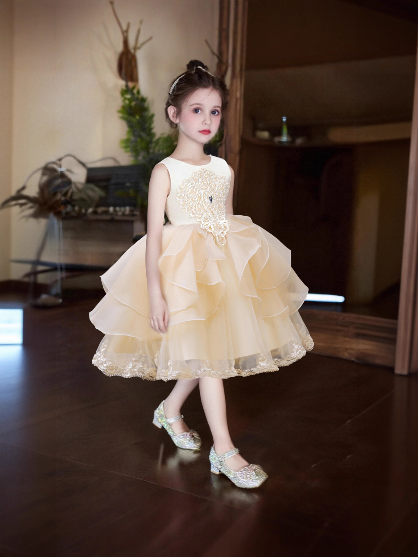 Nuevos vestidos de princesa transfronterizos para niños vestidos de piano para chicas vestidos de noche de cumpleaños de pequeña anfitriona Liu Yan 366
