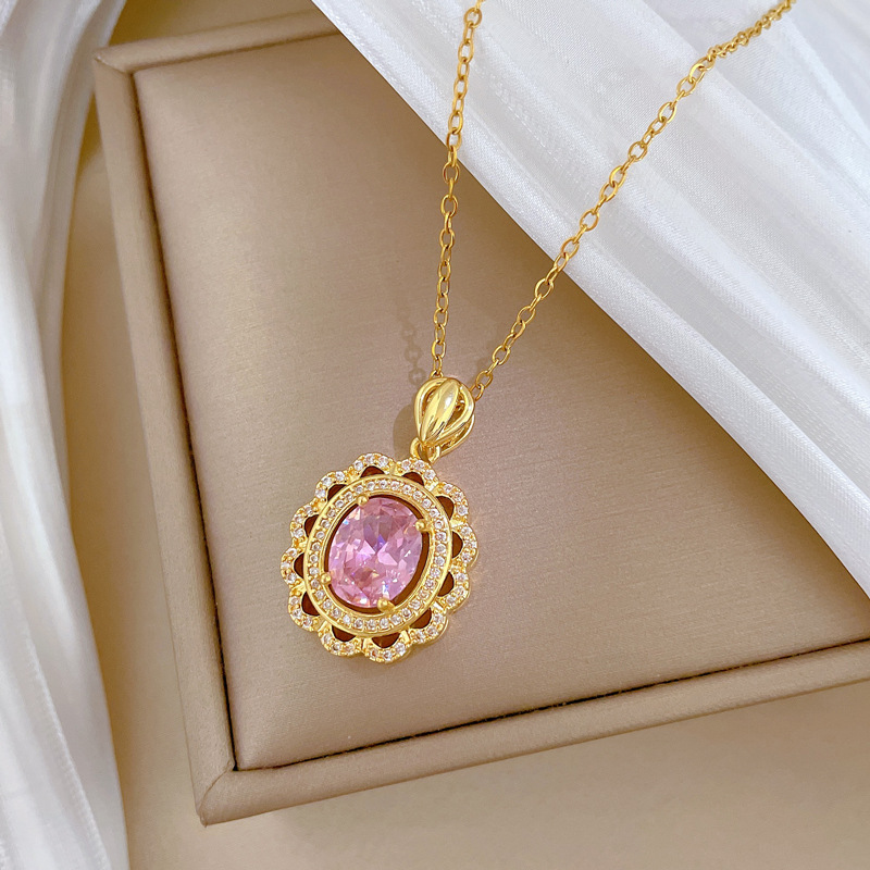 Full Diamond Egg Necklace Luxury Titanium Steel Collarbone Chain_voghion.com