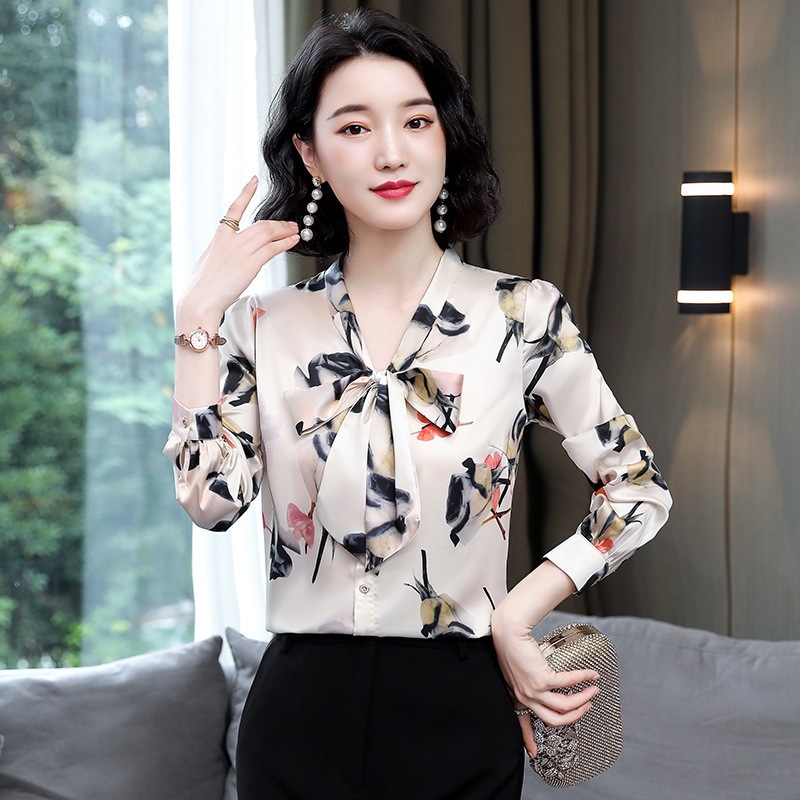 衬衫轻熟新款桑蚕丝宽松型春季2025批发衬衣翻领气质时尚真丝女式
