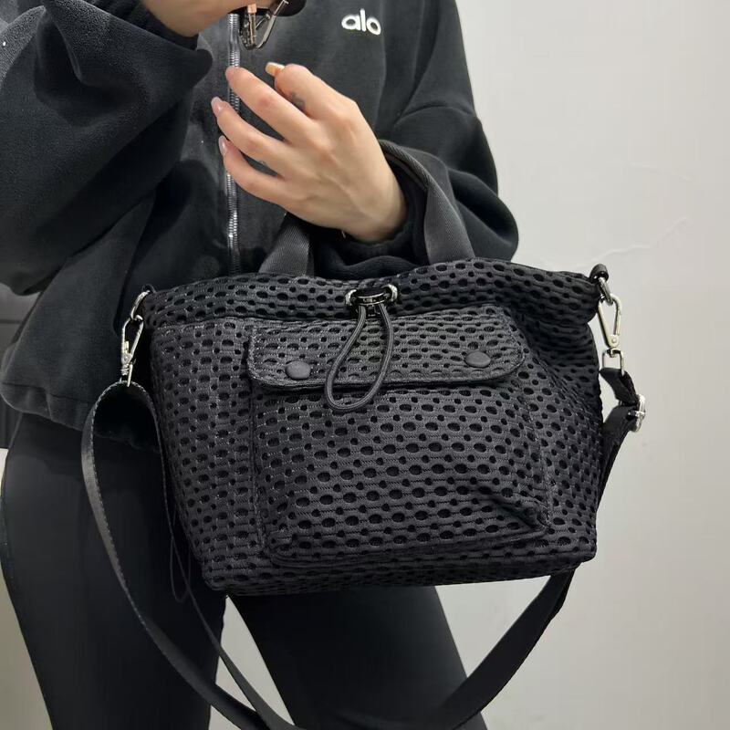 Cross-border temu for Korean-style light and fashionable mesh simple diagonal bag all-match trendy shoulder handbag Cross-border temu for Korean-style light and fashionable mesh simple diagonal bag all-match trendy shoulder handbag