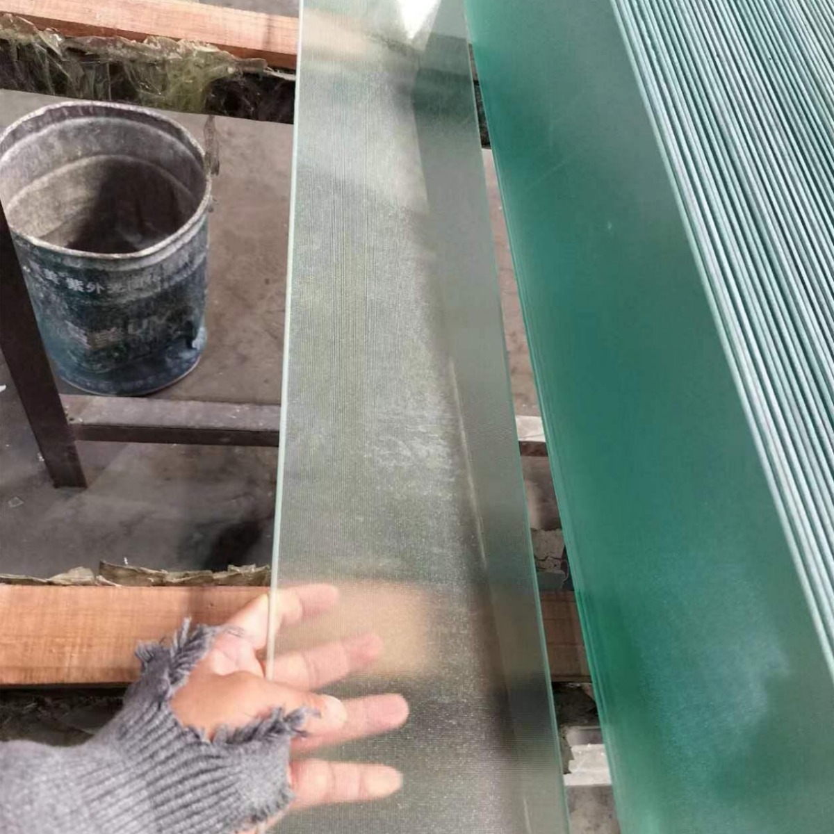 工厂供应百叶窗玻璃 建筑玻璃 浮法原片玻璃批发