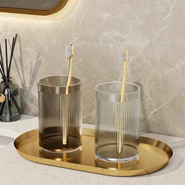 收纳盒;衣架;衣钩/挂钩