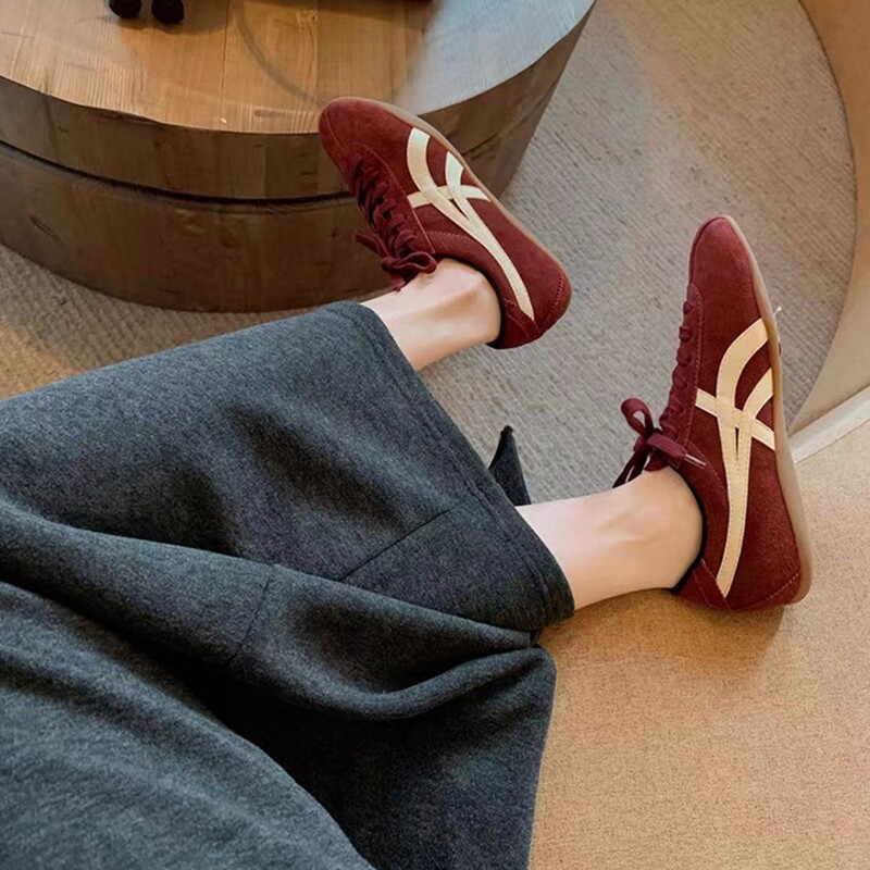 Trendy Color-Blocking Leather Grape Ma Style Women's Lace-Up Versatile Casual Sneakers College Style Casual Shoes