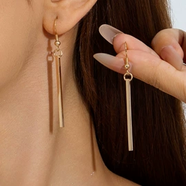 项链;耳环;戒指