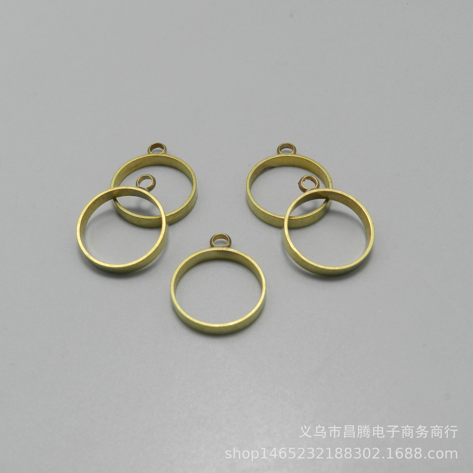 Охранный цвет Чистая медная фурнитура Внутренний диаметр 15mm Круглый кристалл капает металлическая рамка DIY аксессуары для рук