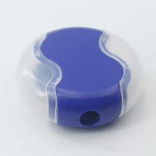 学生专用 圆形单孔带橡皮卷笔刀 塑料削笔器 厂家直销