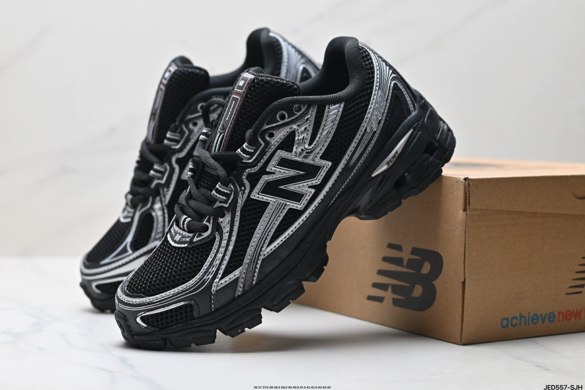 Кроссовки (New Balance) унисекс, сетчатый верх и амортизирующая стелька, EU 36–45