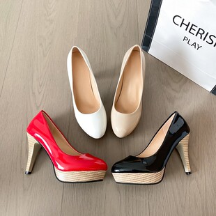 �羳�W���r�b��Ь�A�^��ˮ̨���߸�ľ�yŮ��Ь���uͨ��aŮЬ���|