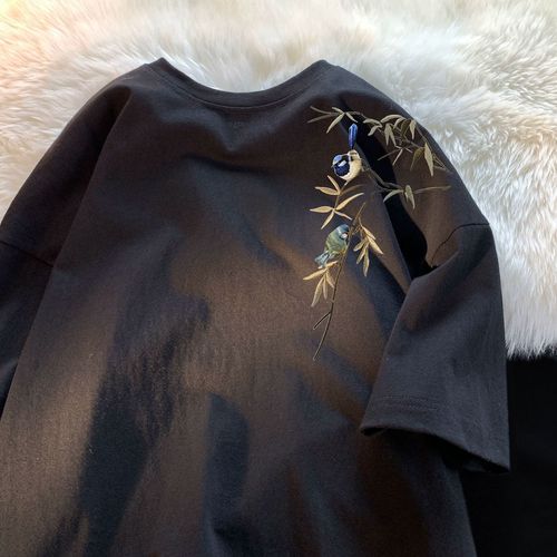 Retro-styled versatile short-sleeve T-shirt for men, 2025 spring and summer simple oversize round neck five-hole sleeve cool