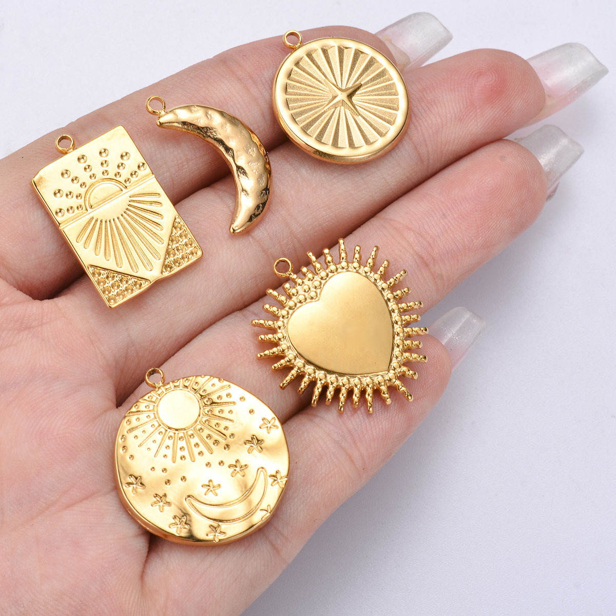 Simple Style Style 5 PCS/Package Stainless Steel Star Moon Heart Shape Pendant