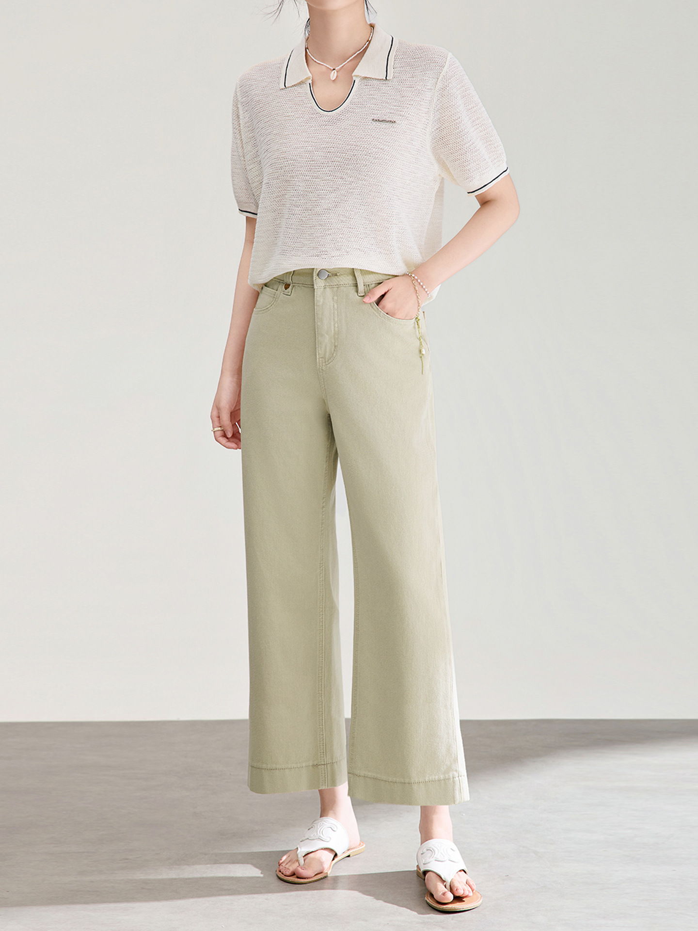 Quần jean nữ ống rộng cạp cao vải denim co giãn 4 chiều, phong cách vintage, dáng suông thoải mái — màu kaki