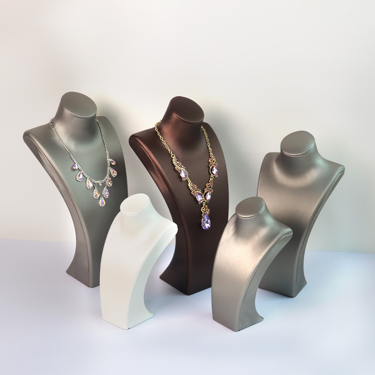 ����չʾ����˿Ƥ���ξ�ģ��Ʒ������ģ�ز����鱦����չʾ����