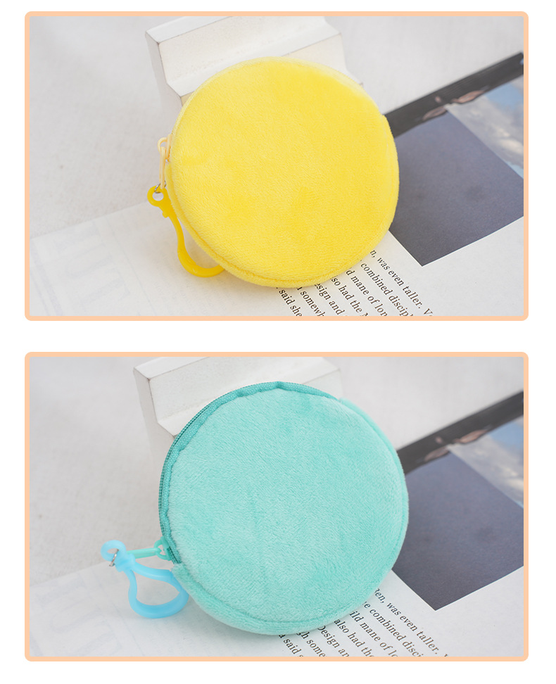 Women's Solid Color Plush Zipper Coin Purses display picture 2