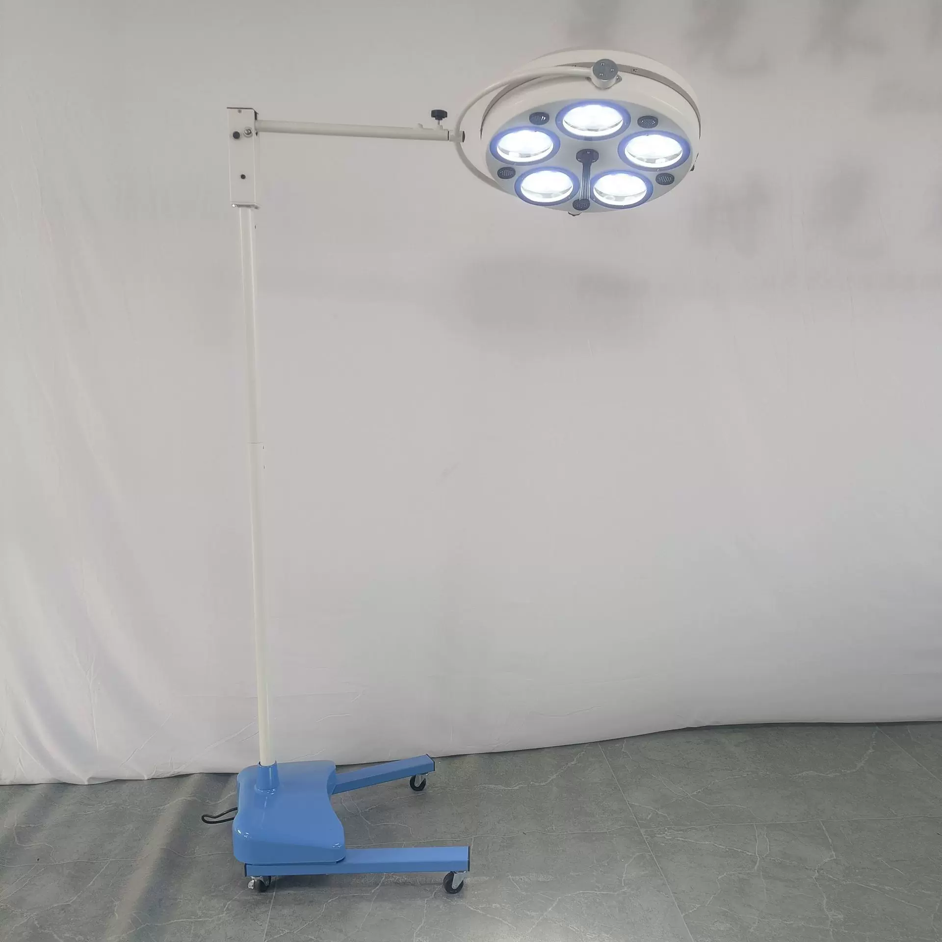 手术无影灯手术室医院用医美整形口腔宠物医院冷光LED手术灯移动